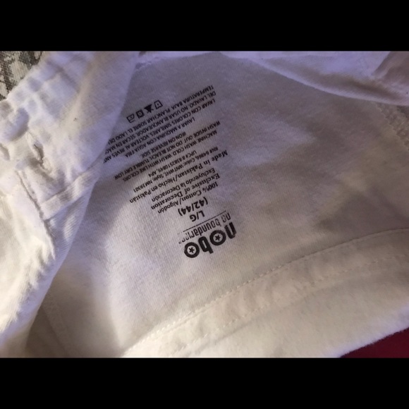 Polo - Picture 2 of 2